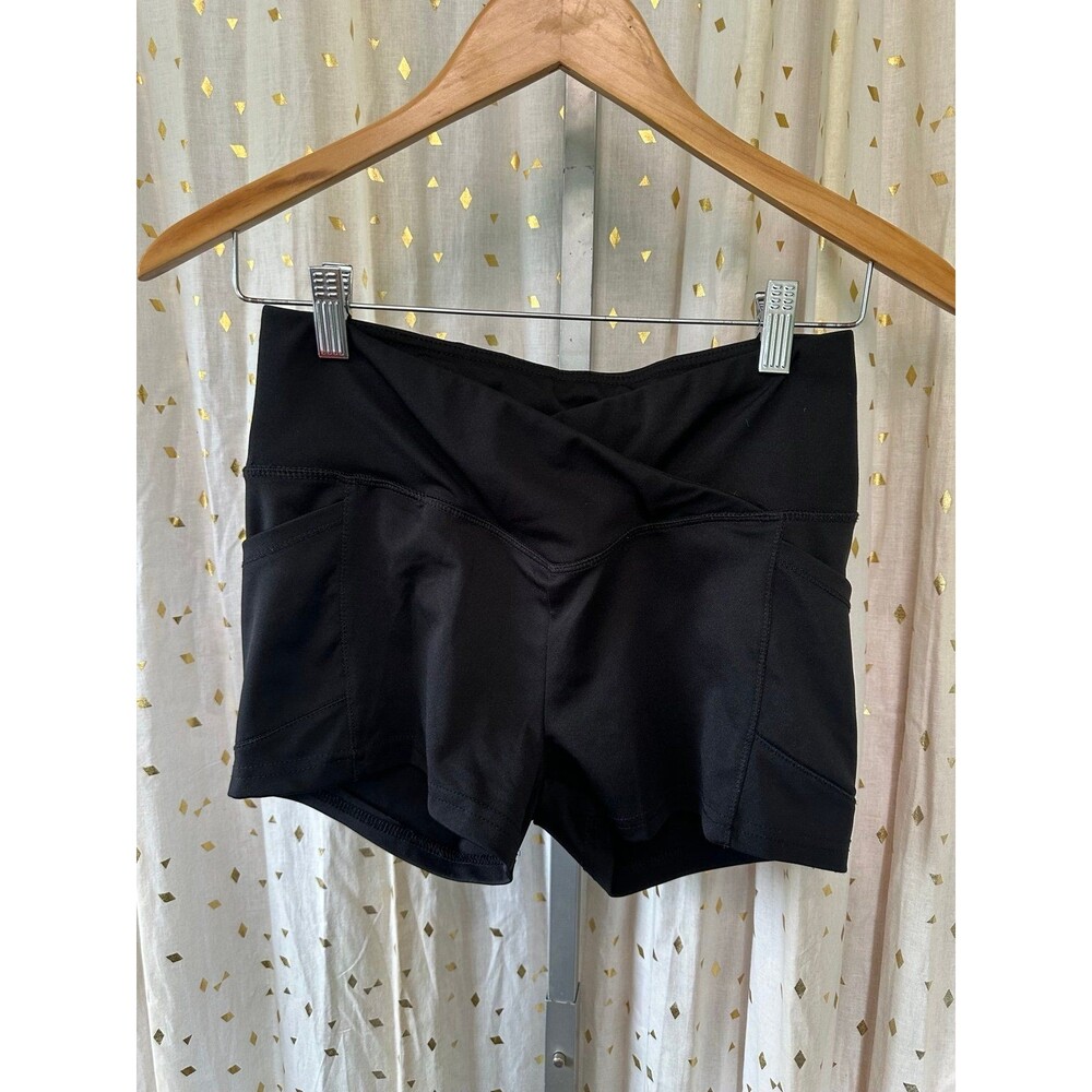 Shosho Women's Slimming Crisscross Waistband Side Pockets Black Bike Shorts M